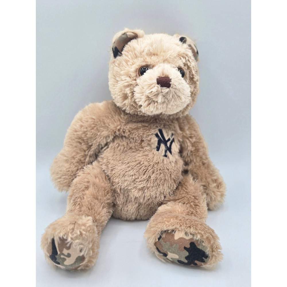Limited Edition TY Beanie Buddy HERO The NY Yankees Plush Bear